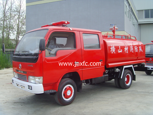 東風(fēng)小霸王雙排供水消防車