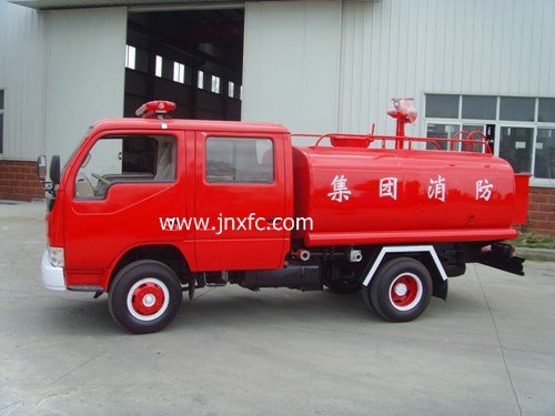 東風(fēng)小霸王雙排供水消防車