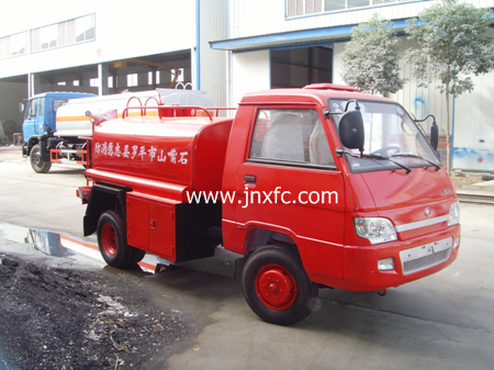 福田小卡農(nóng)用消防車