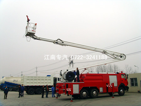 舉高噴射消防車