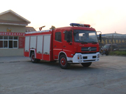 東風(fēng)天錦泡沫消防車