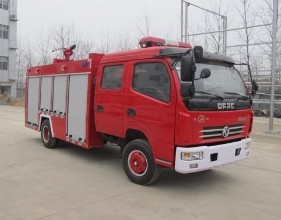 東風(fēng)多利卡水罐消防車(chē)