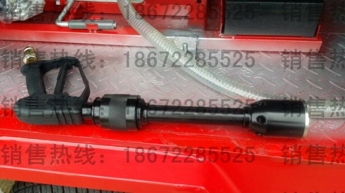 凱馬農(nóng)用高壓細(xì)水霧消防車(chē)