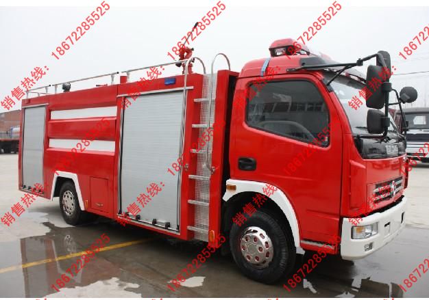 東風(fēng)多利卡消防車
