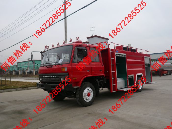 國(guó)五東風(fēng)153水罐消防車